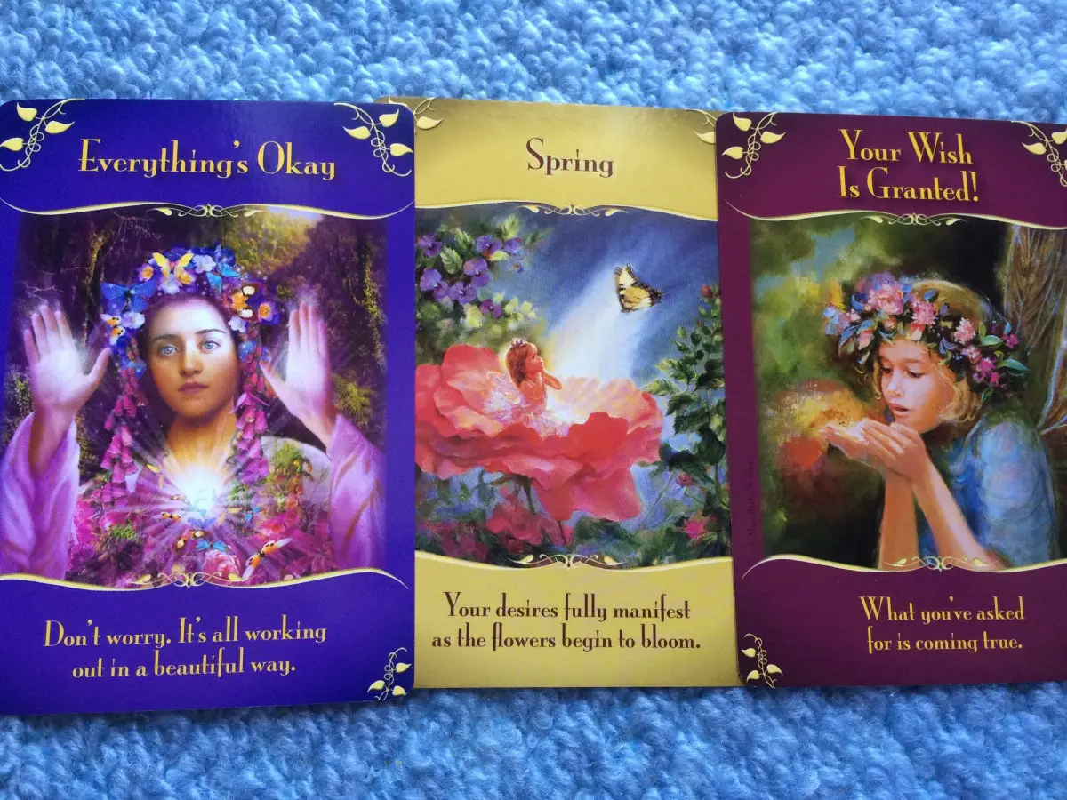 Amazon.co.jp: Magical Messages From The Fairies Oracle Cards
